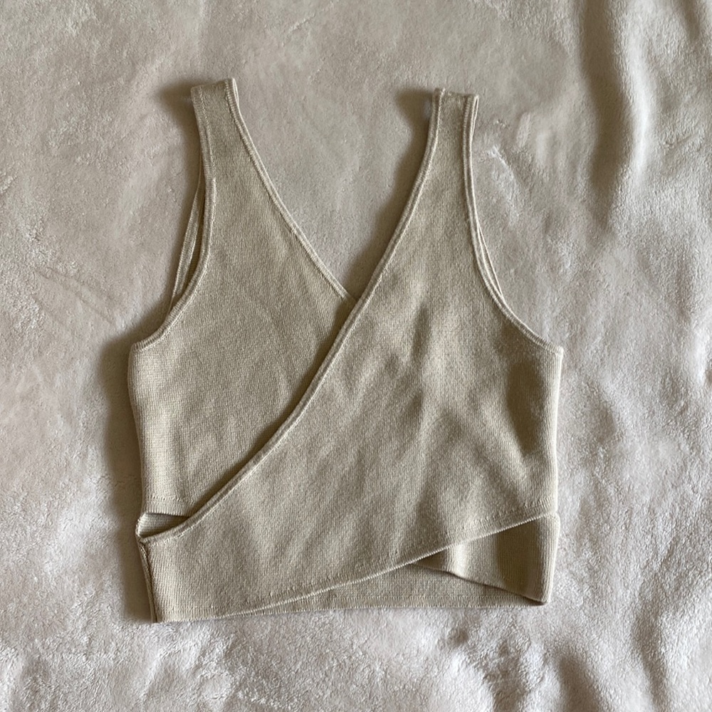 A&F beige Knitted tank top